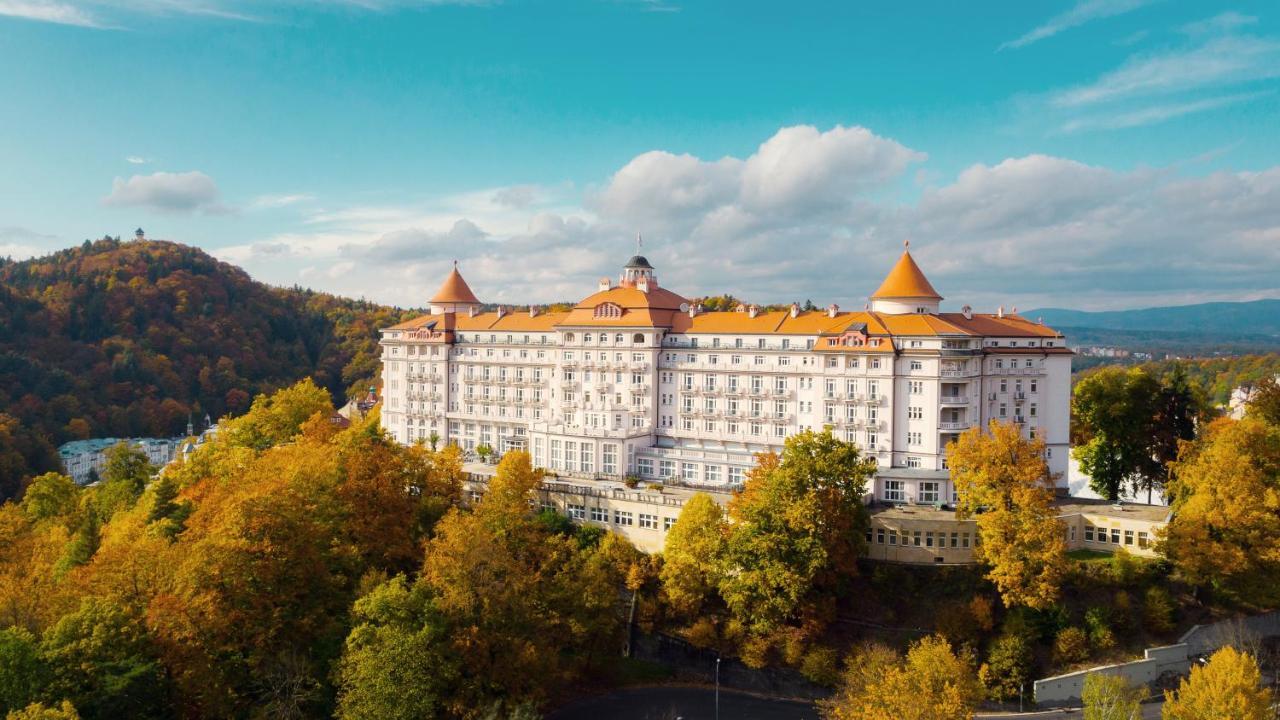 Spa Hotel Imperial Karlovy Vary Exterior foto The Grand Hotel