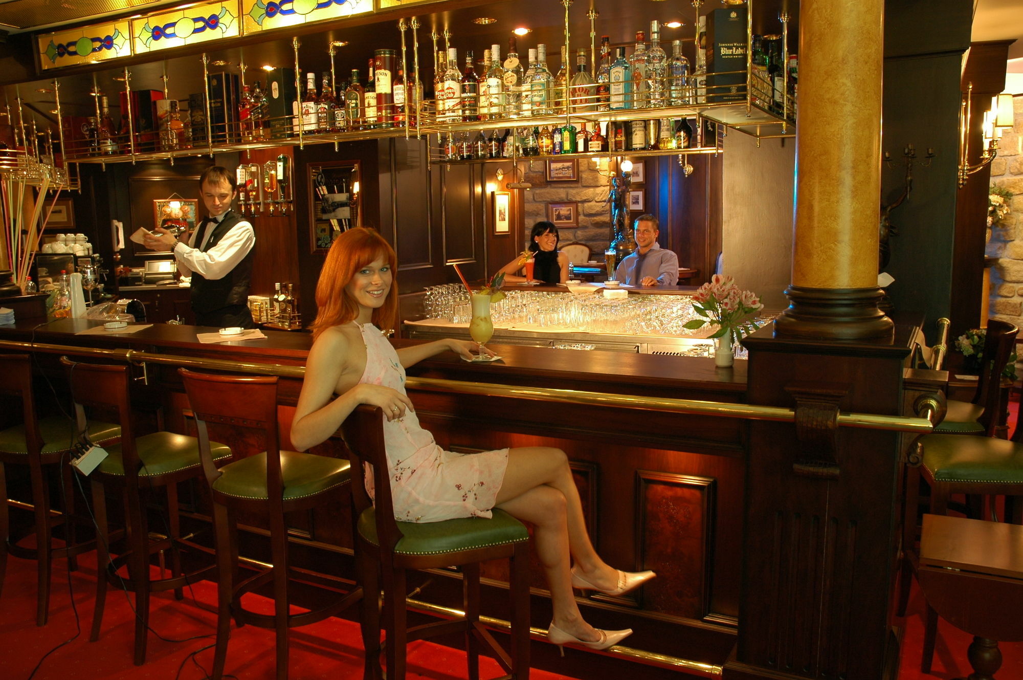 Spa Hotel Imperial Karlovy Vary Exterior foto The bar at the American Bar